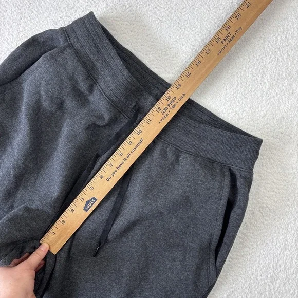 NEW UNDER ARMOUR Mens 'Hustle Fleece Joggers' Large Gray Sweatpants Knit Tapered - Picture 7 of 13